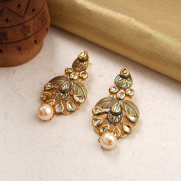 Amoli- Hangigng Pearl Dangler Earrings