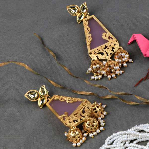 Gold hanging Earring embedded with Pink crystal