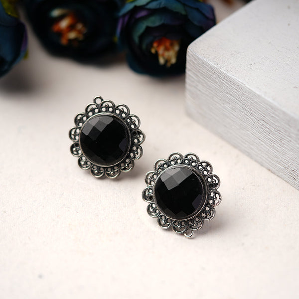 Rajni- Silver Brass Stone Studded Stud Earrings