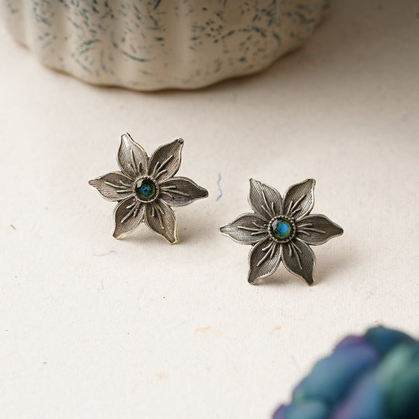 Juhi- Silver Brass Stone Studded Stud Earrings(Blue)