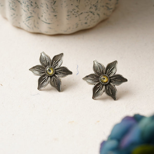 Juhi- Silver Brass Stone Studded Stud Earrings(Yellow)