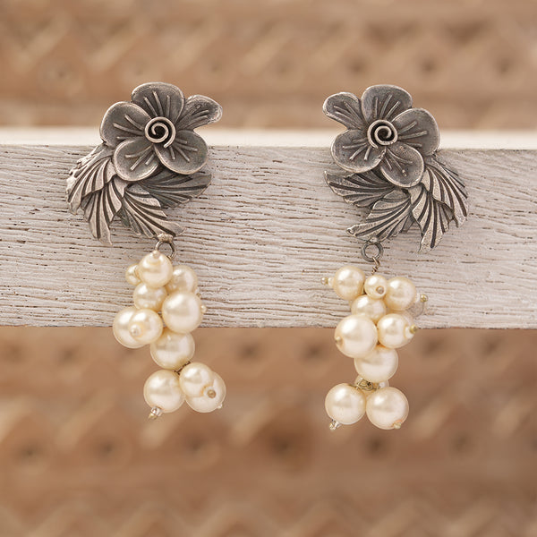 Motiphool Earrings