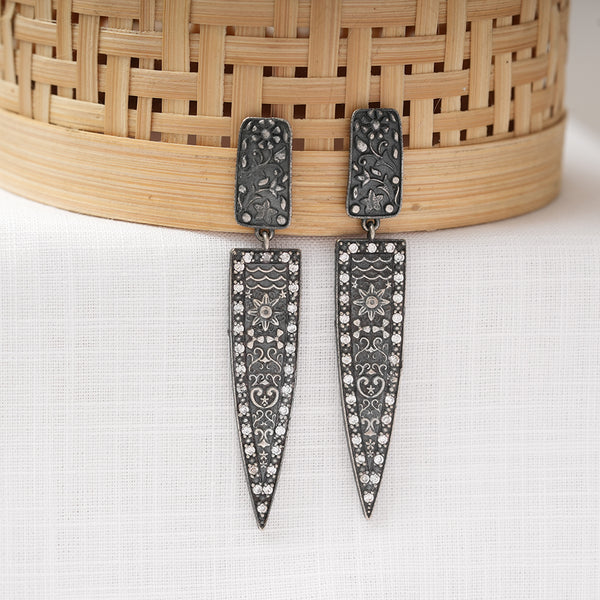 Strip Dangles