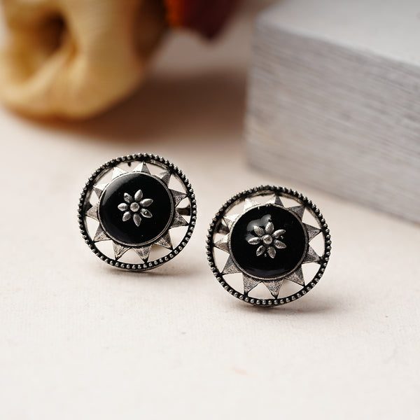 Black Studs