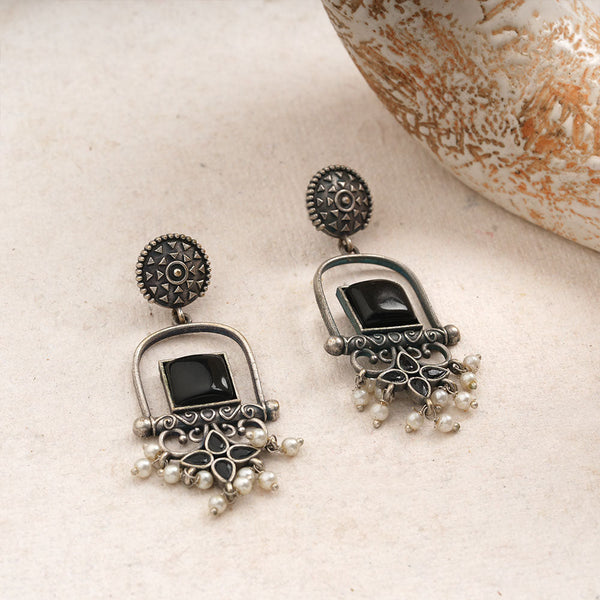 Meherab- Silver Brass Oxidised Stone Studded Dngler Earrings (Black)