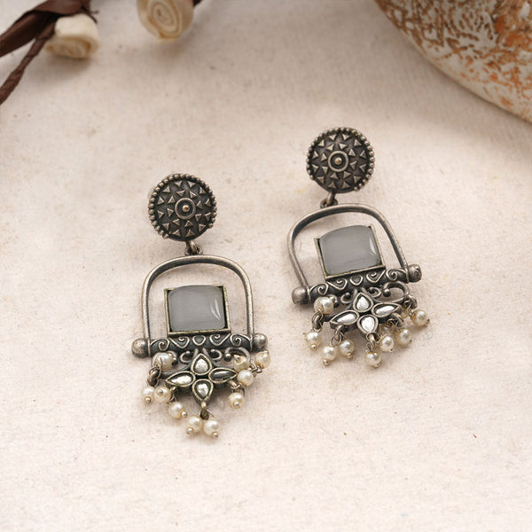 Meherab- Silver Brass Oxidised Stone Studded Dngler Earrings (Grey)