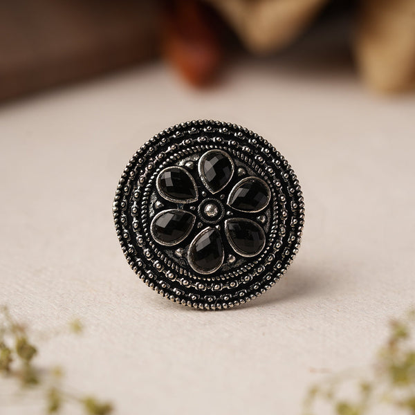 Rashmi- Silver oxidised ring (Black)Silver oxidised ring