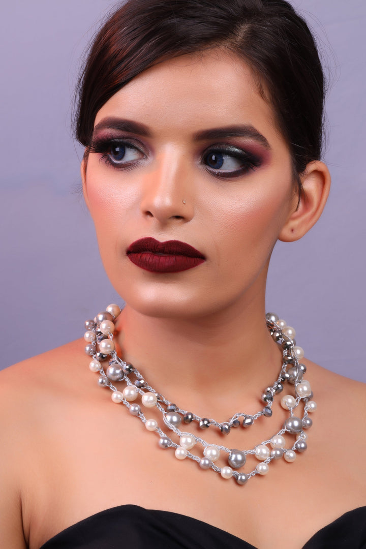 Statement pearls- Pearl studded statement neckpiecegolden minimal laye ...