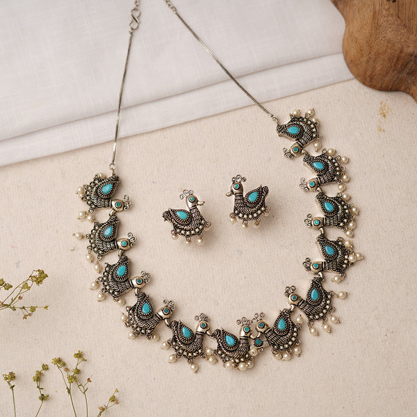 Silver toned brass Necklace Set