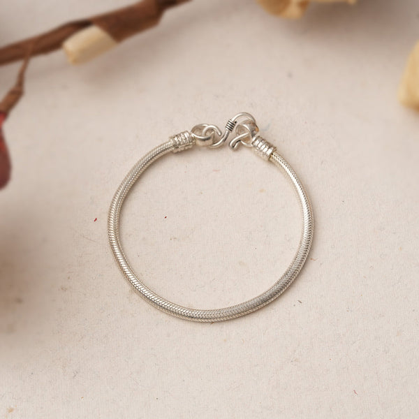 Aaranya- Oxidised beaded bracelet