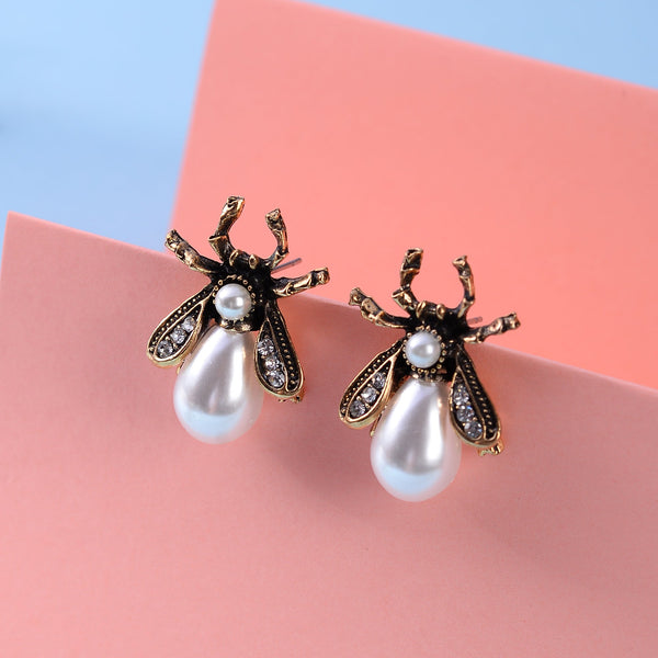 Pearly Earrings