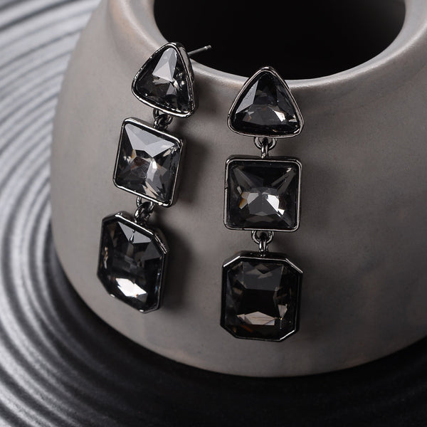 Geometrical shaped earrings