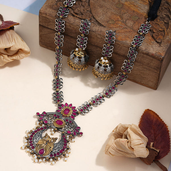 Amrapali- Stone studded neckpiece set(Red)