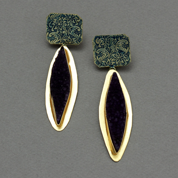 Unpolished natural stone embedded in Brass based gold diamond shape Earring