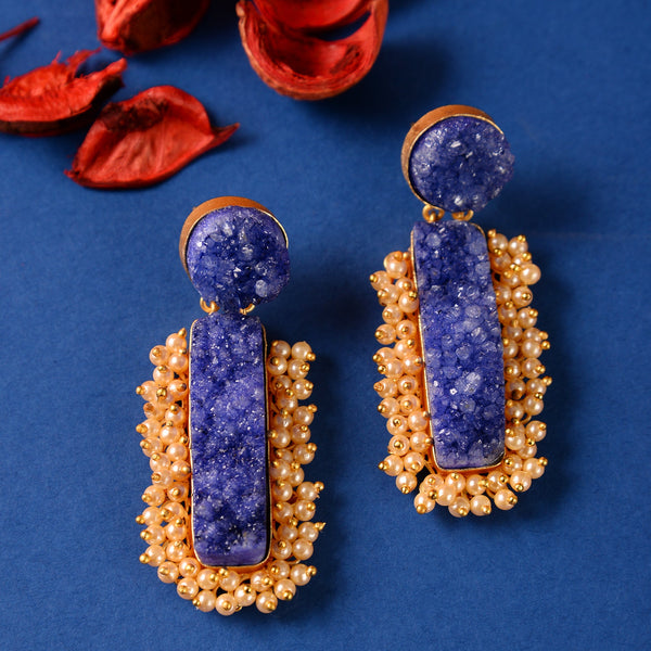 Blue Unpolished Stone Embellished With Mini Pearls