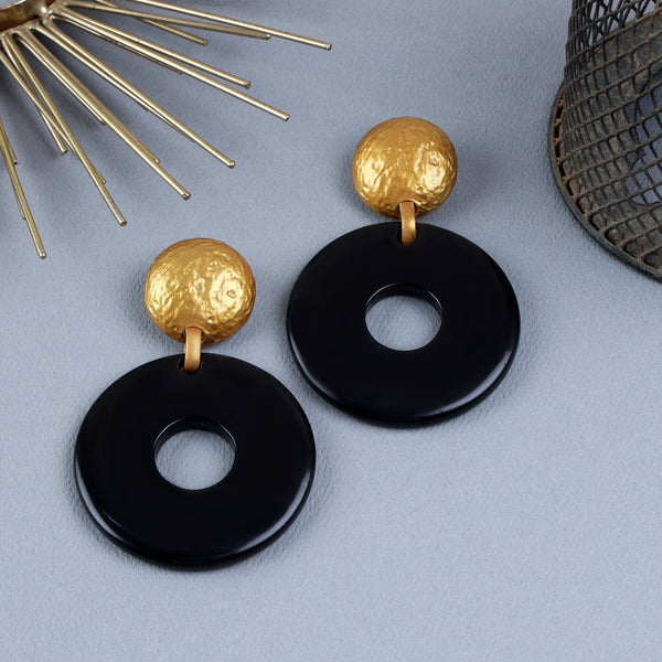 Black fanciful Earrings