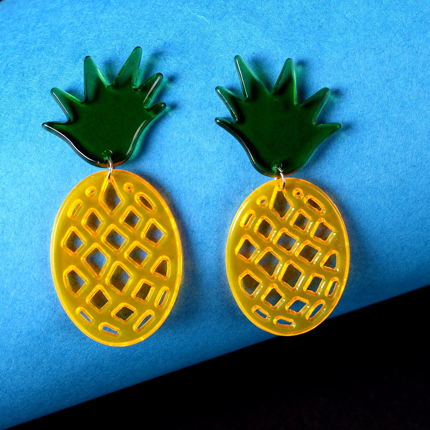 Pineapple Star Earring